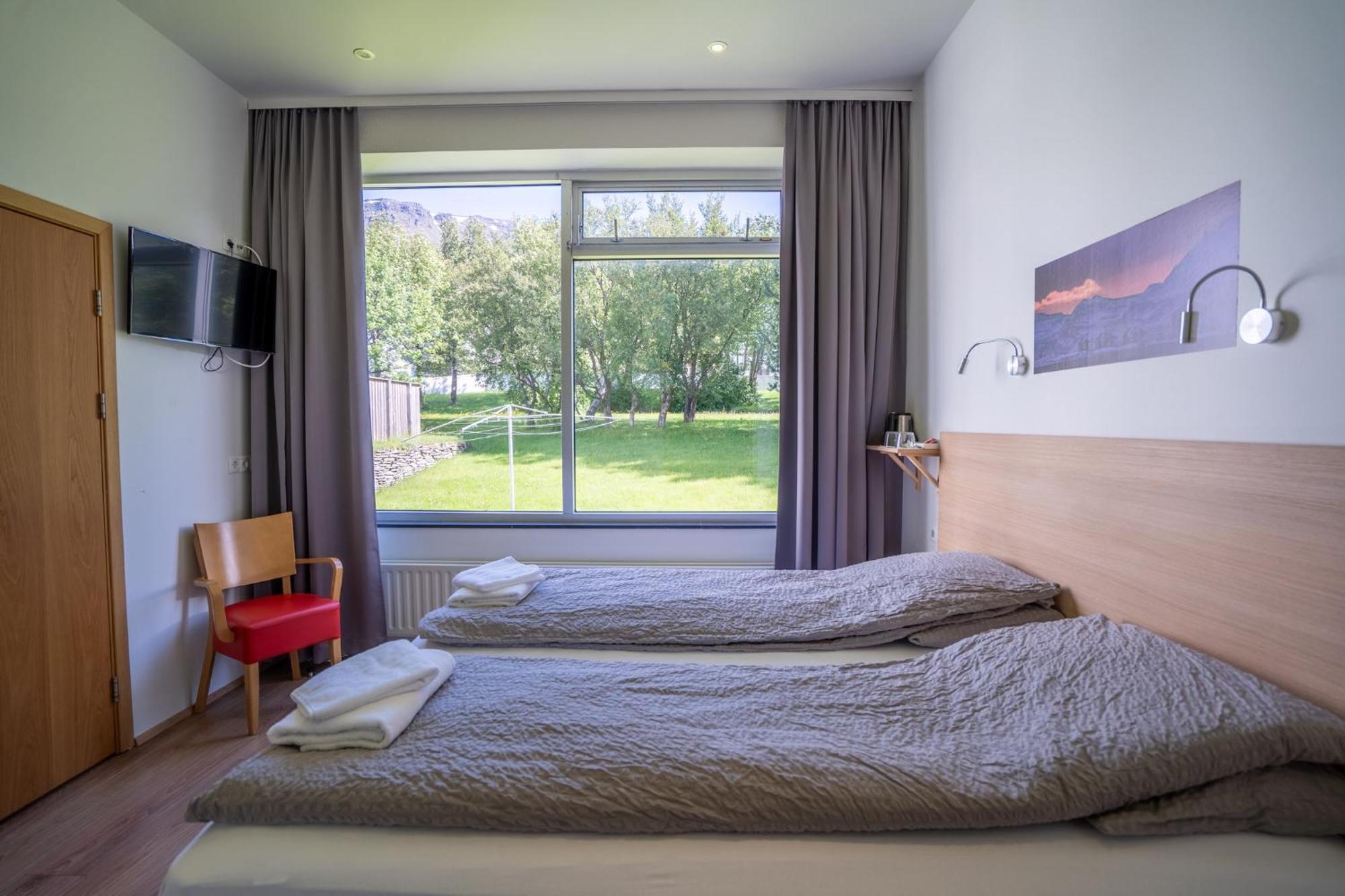 Hotel Eskifjoerthur Экстерьер фото